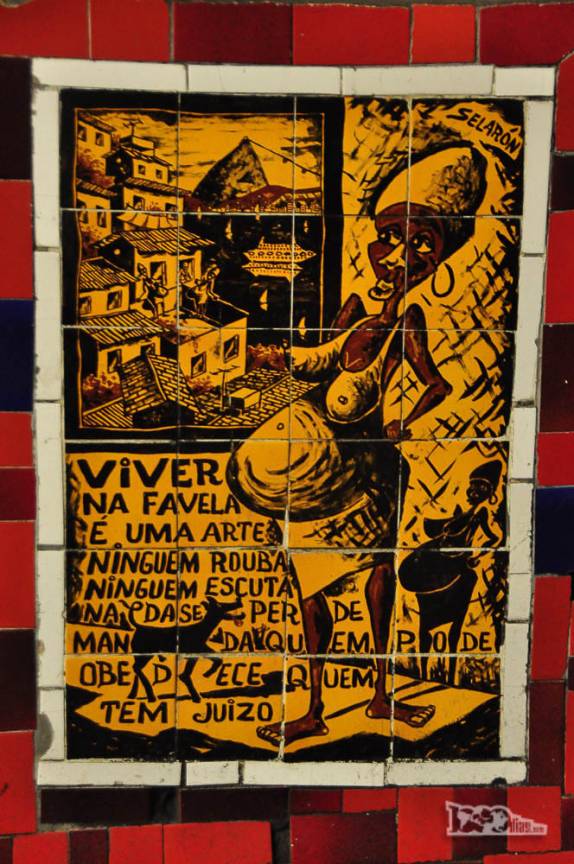 Arte na Escadaria do Selaron, ponto turístico de Santa Tereza, no Rio de Janeiro